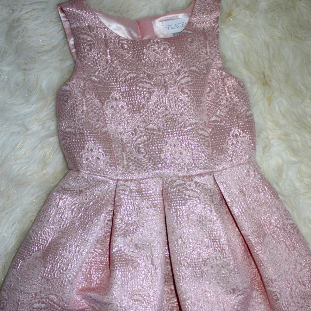 Girl dress
